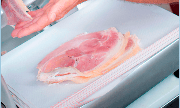 INZEA's compostable bipolymers for the manufacture of packaging for fresh food with high resistance to liquids and fats.