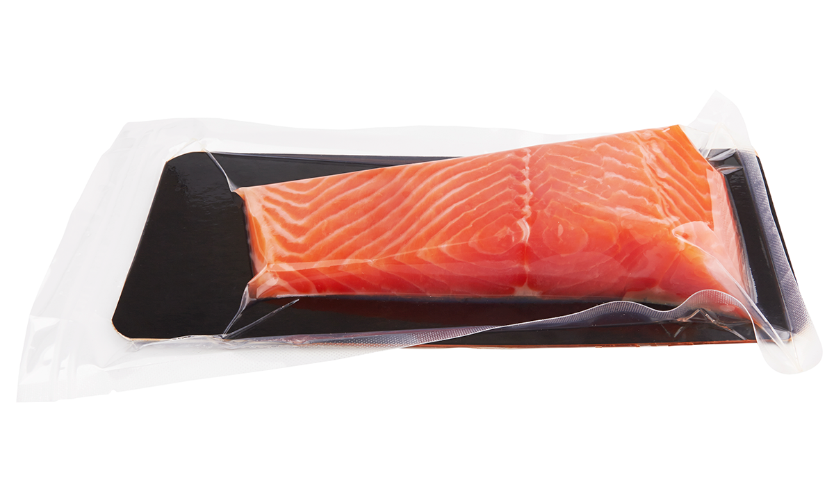 Envase de salmón fabricado con PA6 de NUREL con excelentes propiedades de termosellado.